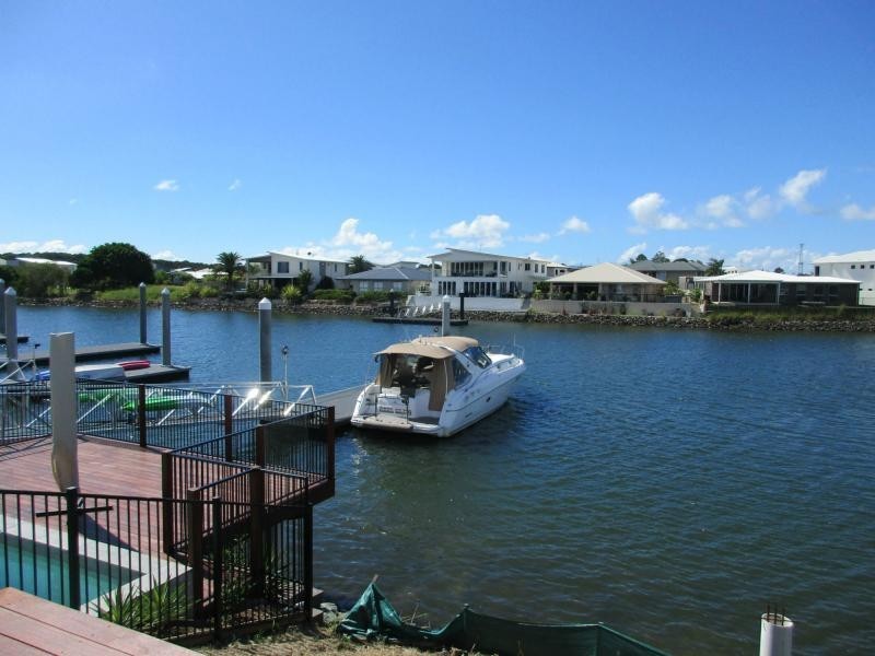 Hope Island QLD 4212