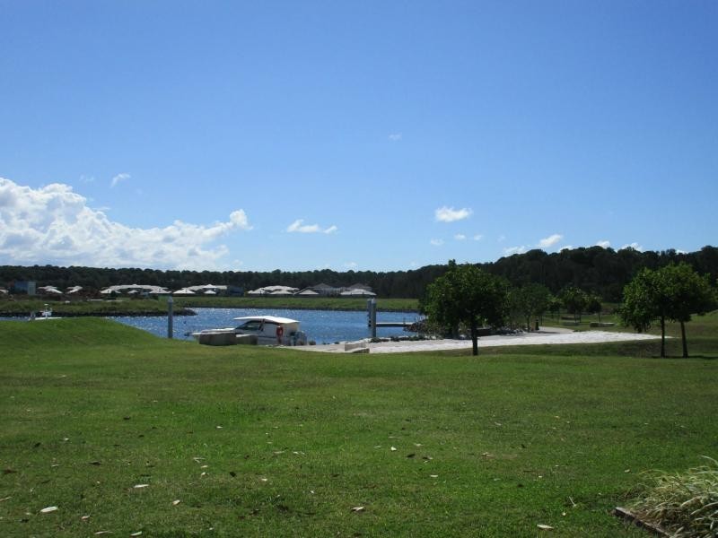 Hope Island QLD 4212