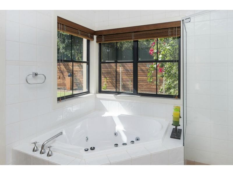 3291 Palladian Drive, Hope Island QLD 4212