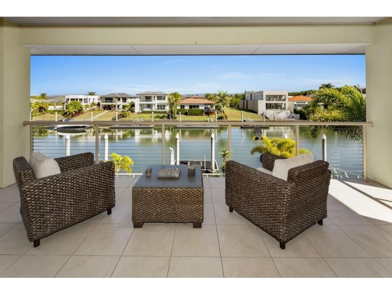 7408 Ellensbrook Drive, Hope Island QLD 4212