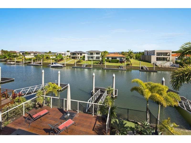 7408 Ellensbrook Drive, Hope Island QLD 4212