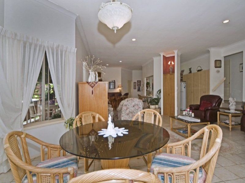 Pacific Pines QLD 4211