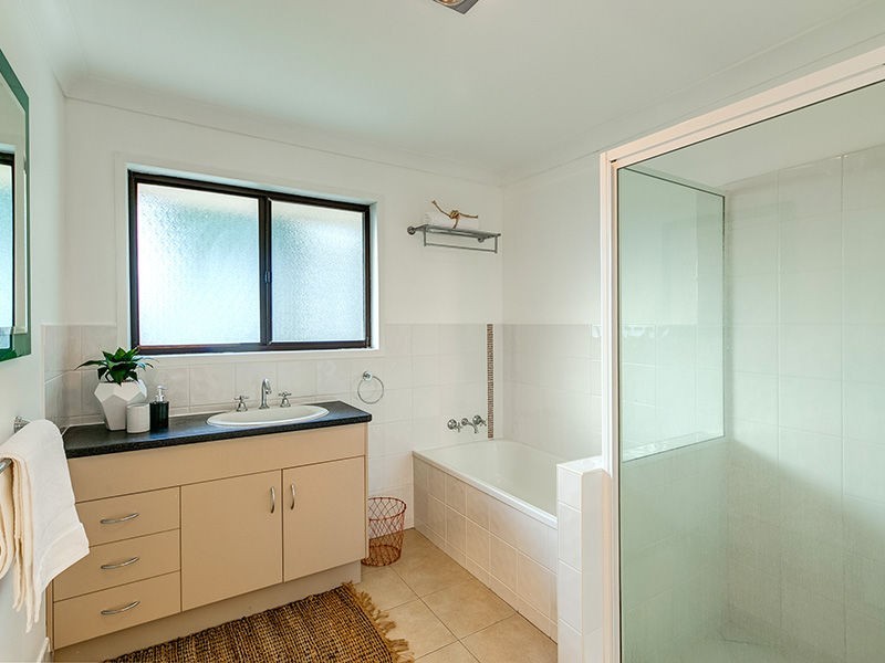 27 Dupre Street, Upper Mount Gravatt QLD 4122