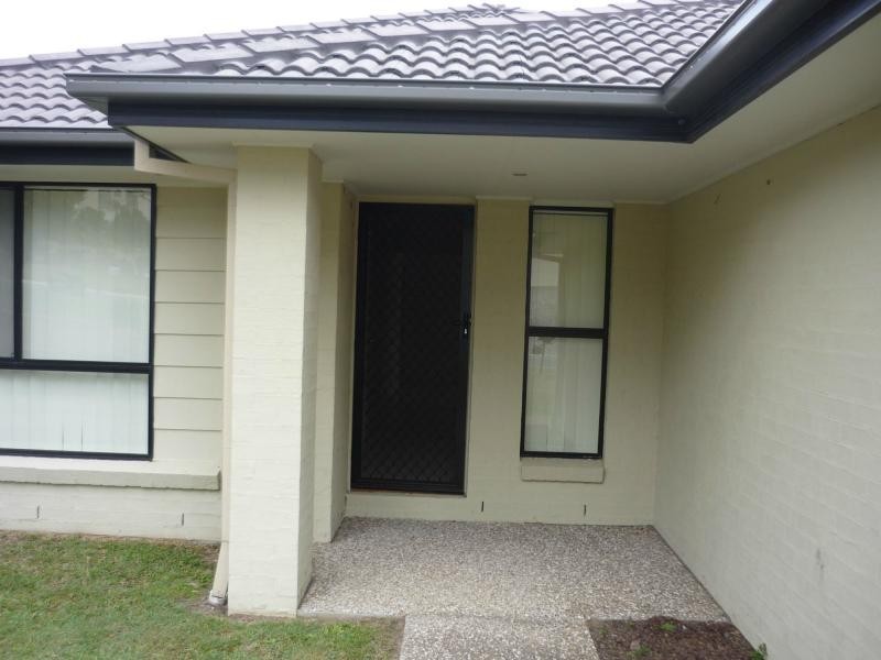 9 Yarwood Crescent, Ormeau Hills QLD 4208