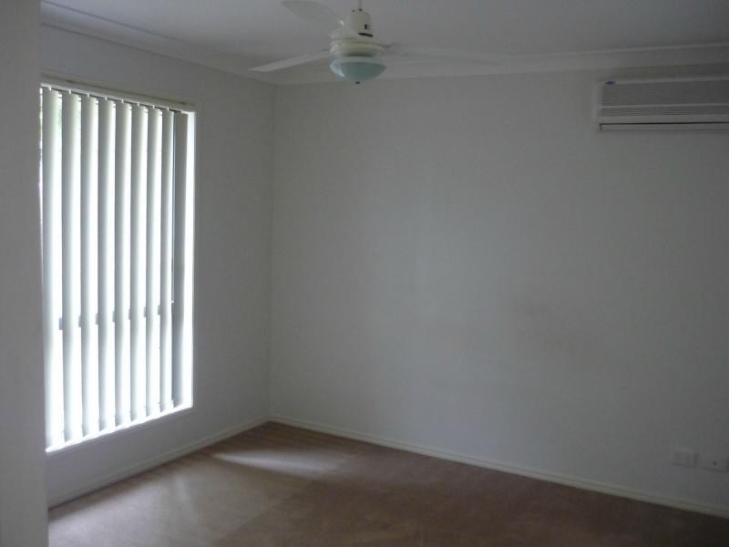 9 Yarwood Crescent, Ormeau Hills QLD 4208