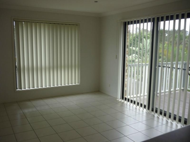 9 Yarwood Crescent, Ormeau Hills QLD 4208