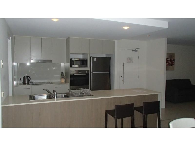 Hope Island QLD 4212