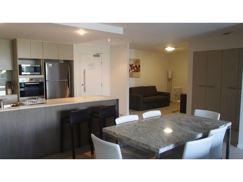 Hope Island QLD 4212