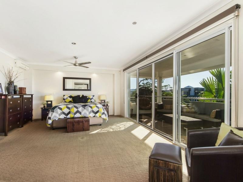 13 River Links Blvd East, Helensvale QLD 4212