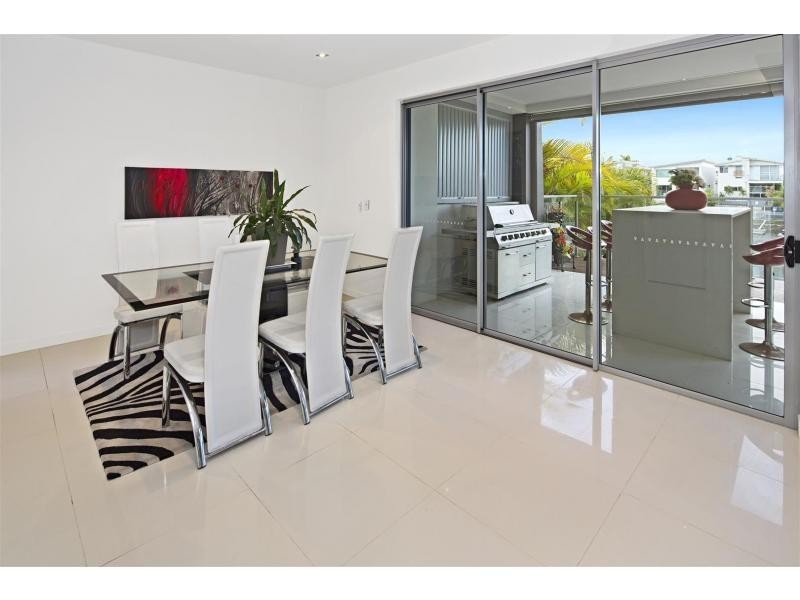 48 River Links Boulevard East, Helensvale QLD 4212