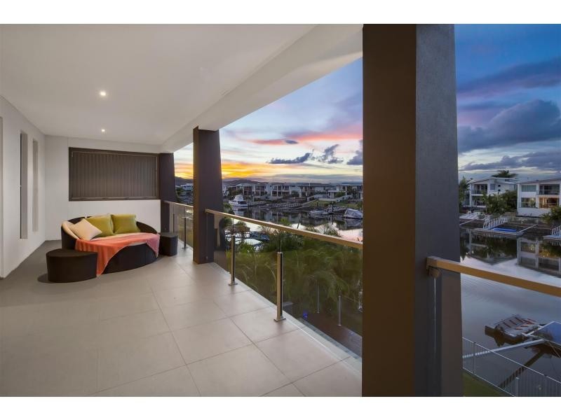 48 River Links Boulevard East, Helensvale QLD 4212