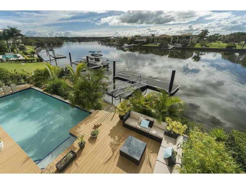 2602 Gracemere Circuit North, Hope Island QLD 4212