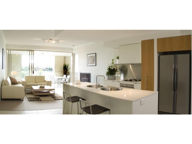 1767/1 Rialto Quay Drive, Hope Island QLD 4212
