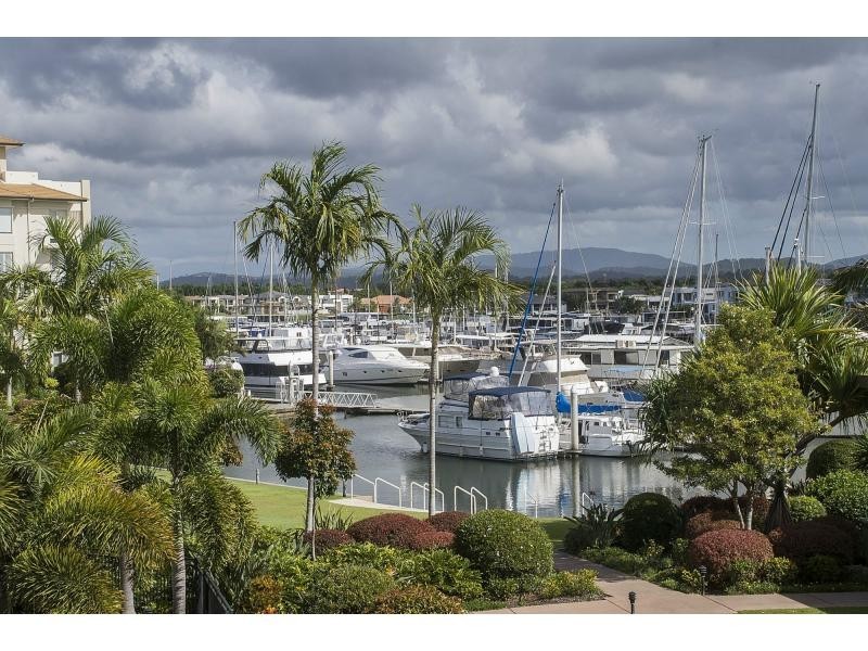 1767/1 Rialto Quay Drive, Hope Island QLD 4212
