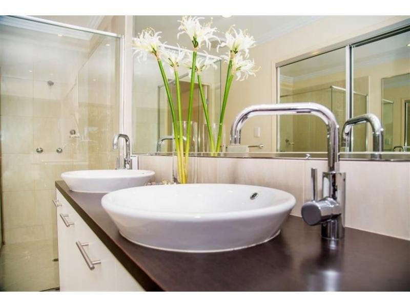 Coomera Waters QLD 4209