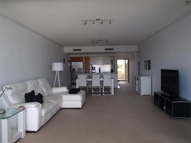 Hope Island QLD 4212