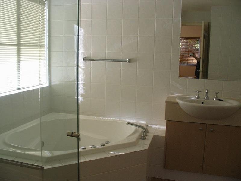 Hope Island QLD 4212