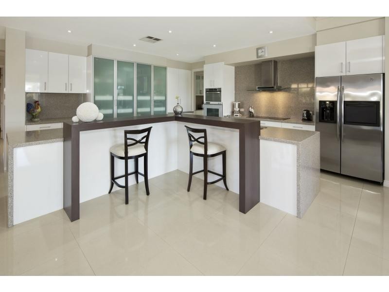 3108 Riverleigh Drive, Hope Island QLD 4212