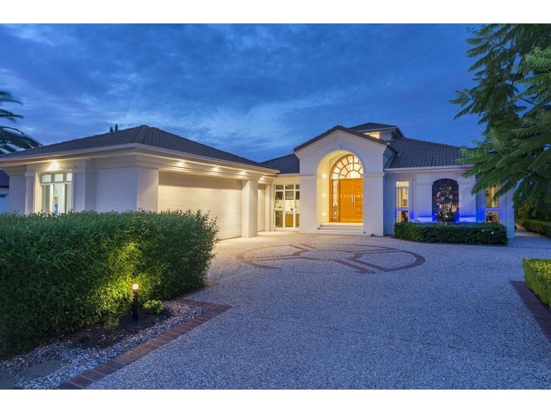 3108 Riverleigh Drive, Hope Island QLD 4212