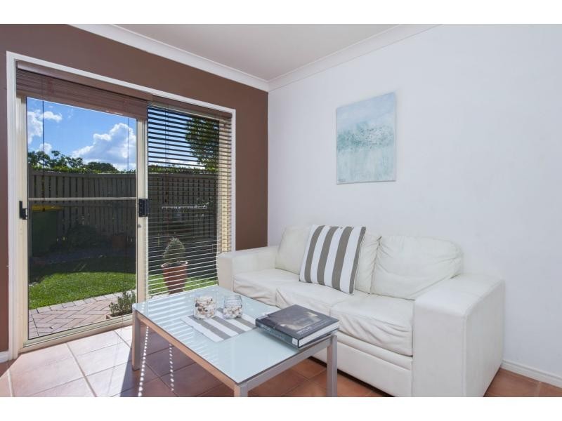 Hope Island QLD 4212