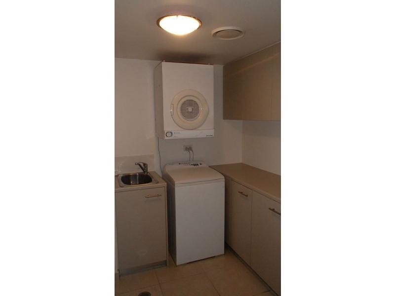 Hope Island QLD 4212