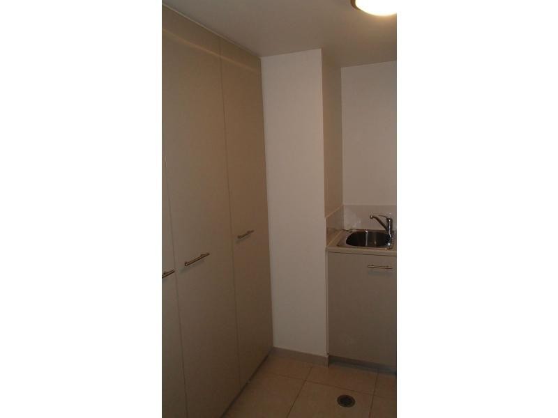 Hope Island QLD 4212