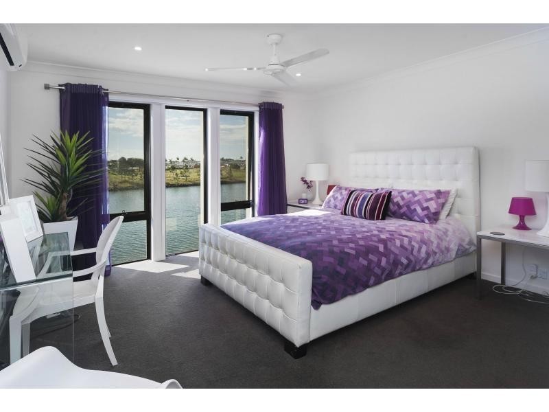 20/126 Marina Quays Boulevard, Hope Island QLD 4212