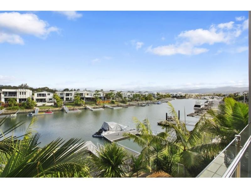 14 Quayside Drive, Helensvale QLD 4212