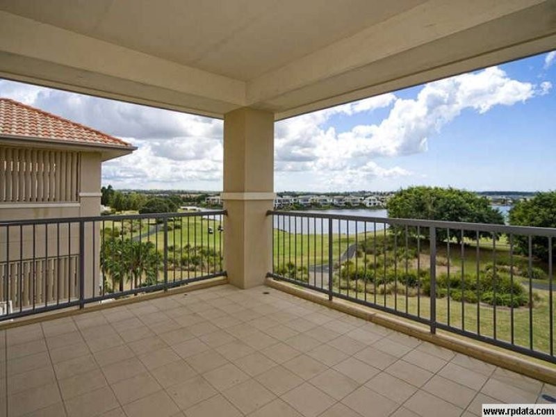 Hope Island QLD 4212