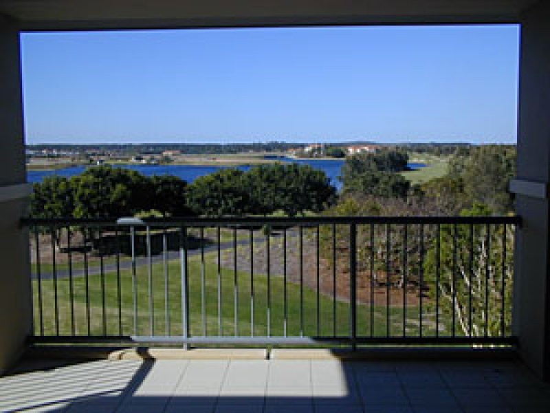 Hope Island QLD 4212