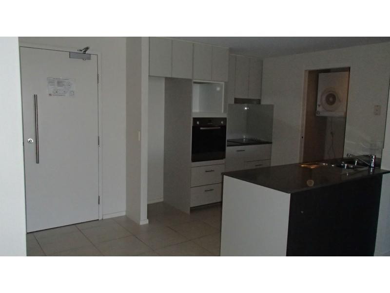 Hope Island QLD 4212