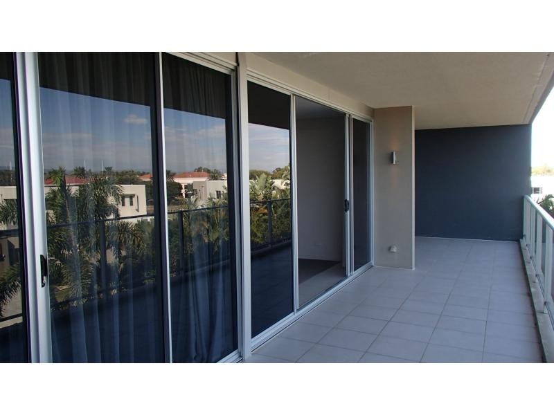 Hope Island QLD 4212