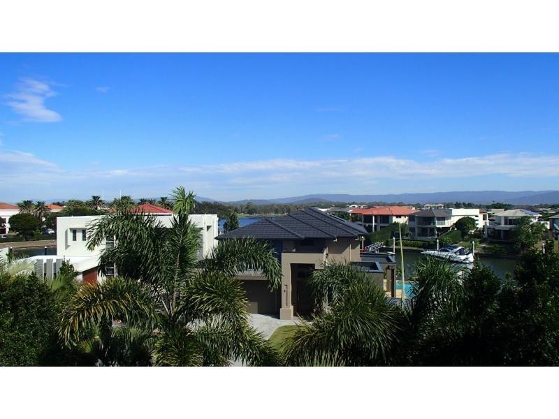 Hope Island QLD 4212