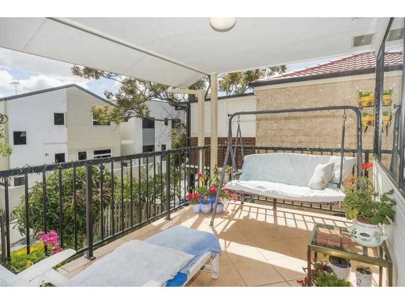10 Buliti Street, Hope Island QLD 4212