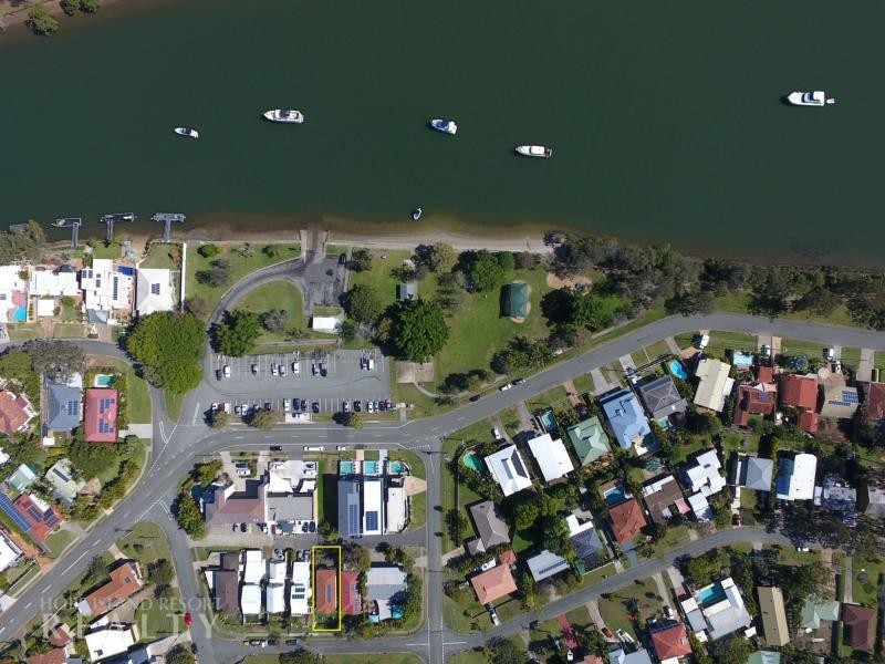 10 Buliti Street, Hope Island QLD 4212