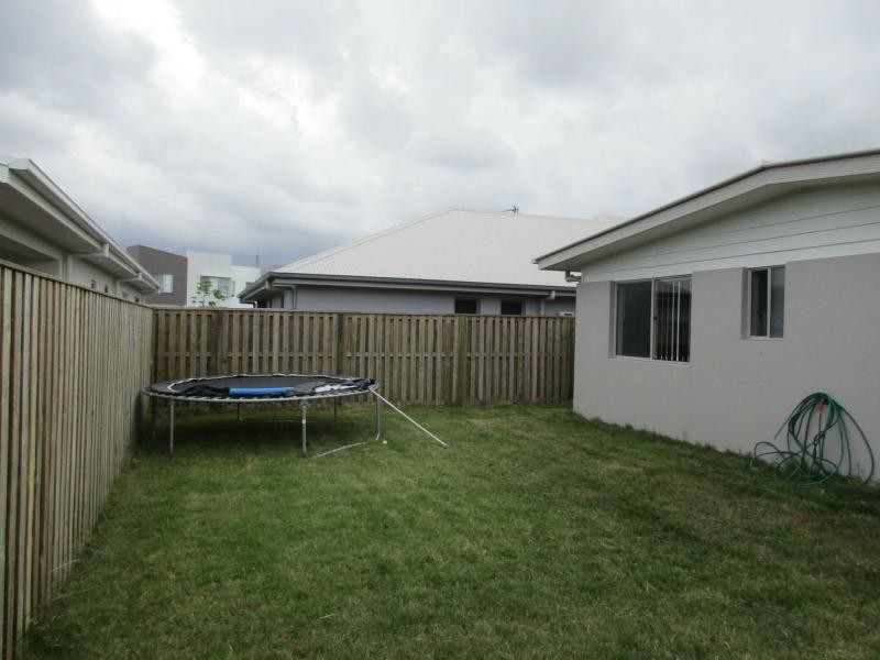 Hope Island QLD 4212