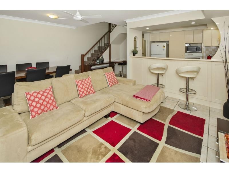 99/60-76 Caseys Road, Hope Island QLD 4212