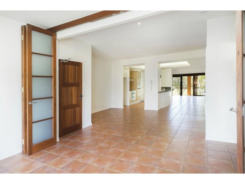 3263 Palladian Drive, Hope Island QLD 4212