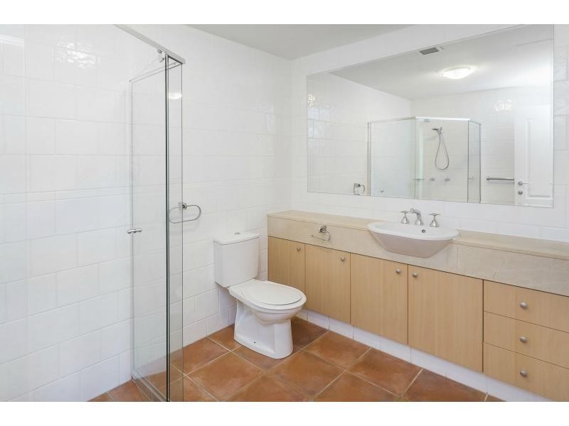 3263 Palladian Drive, Hope Island QLD 4212