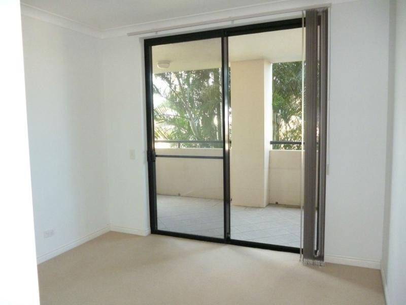 Hope Island QLD 4212