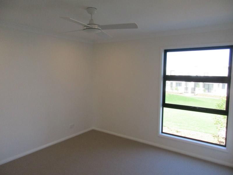 Hope Island QLD 4212