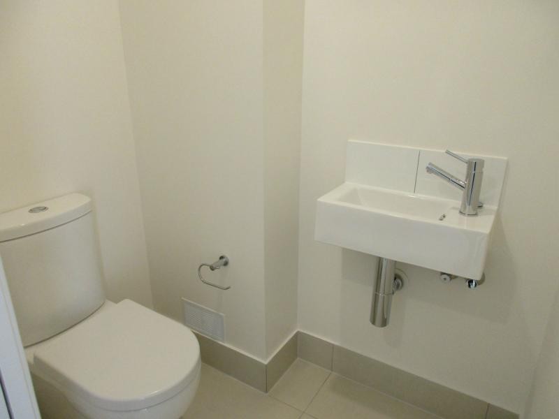 Hope Island QLD 4212