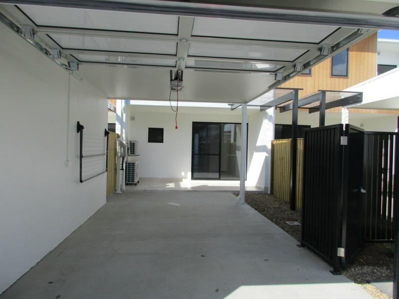 Hope Island QLD 4212