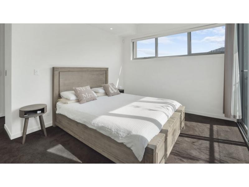 7697 Fairway Boulevard, Hope Island QLD 4212