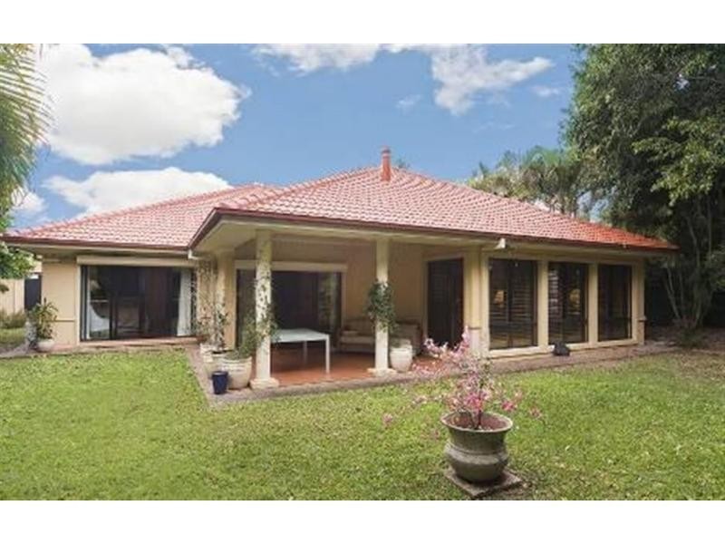 3152 Riverleigh Drive, Hope Island QLD 4212