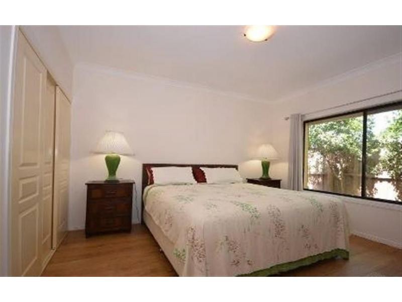 3152 Riverleigh Drive, Hope Island QLD 4212