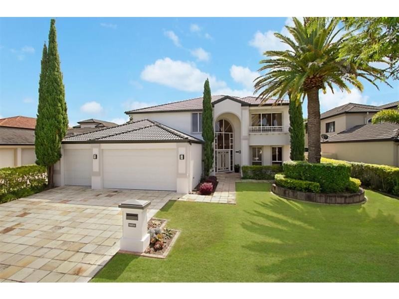 2345 Cressbrook Drive, Hope Island QLD 4212
