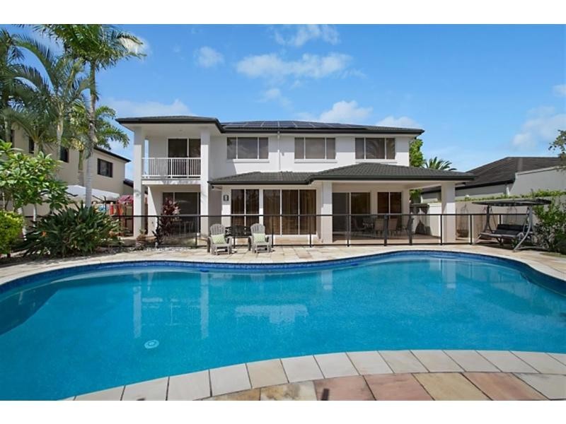 2345 Cressbrook Drive, Hope Island QLD 4212