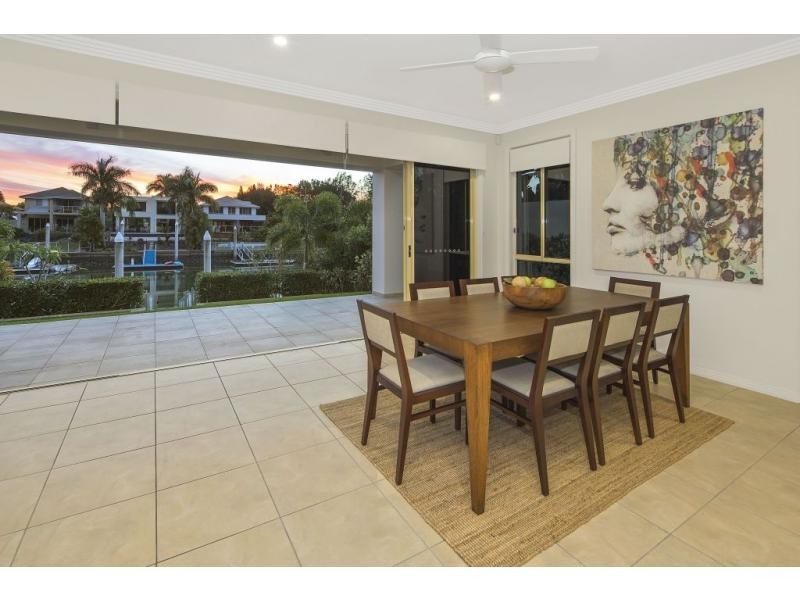 7402 Ellensbrook Drive, Hope Island QLD 4212