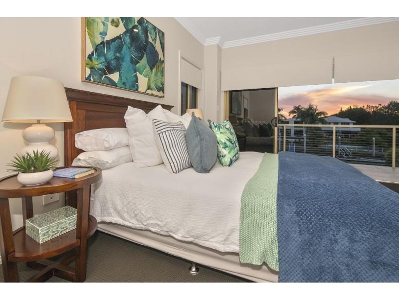 7402 Ellensbrook Drive, Hope Island QLD 4212